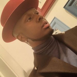 Meet your Posher, Angel